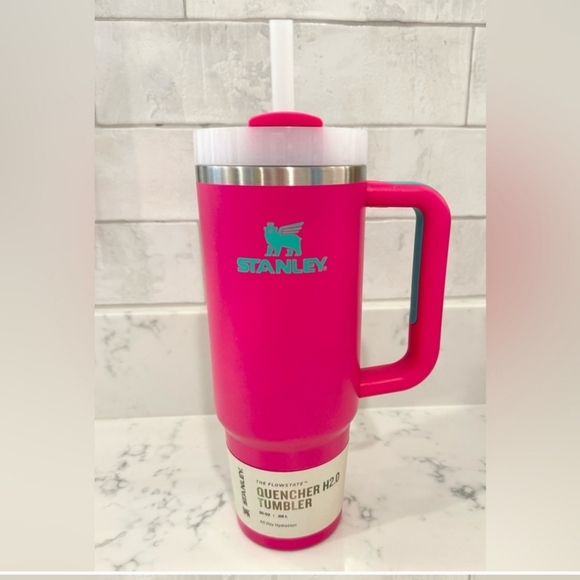 Stanley Tumbler NWT - Picture 5 of 10